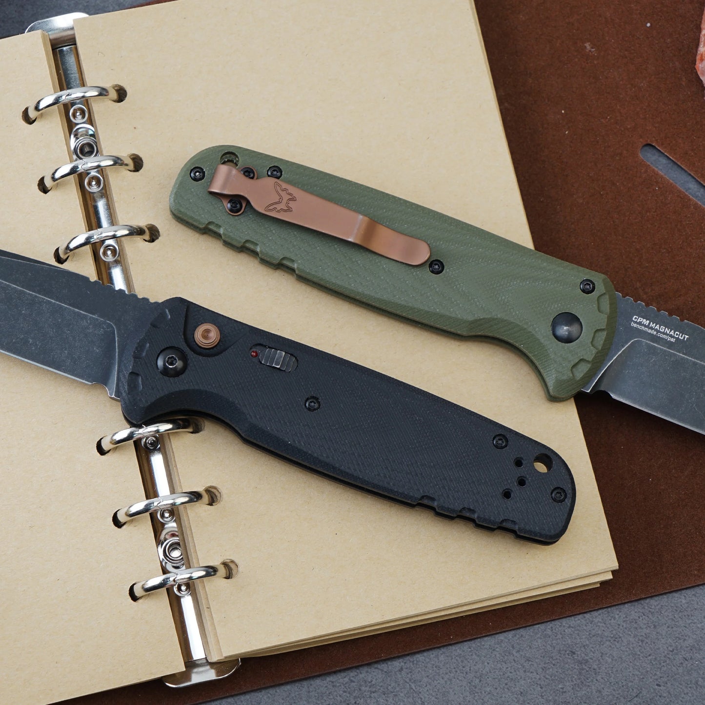 Outdoor Survival Folding Knife, EDC Knife, D2 Steel G10 Handle, BM Knife 4300 Knife Fan Collector, Suitable for Survival Hunting