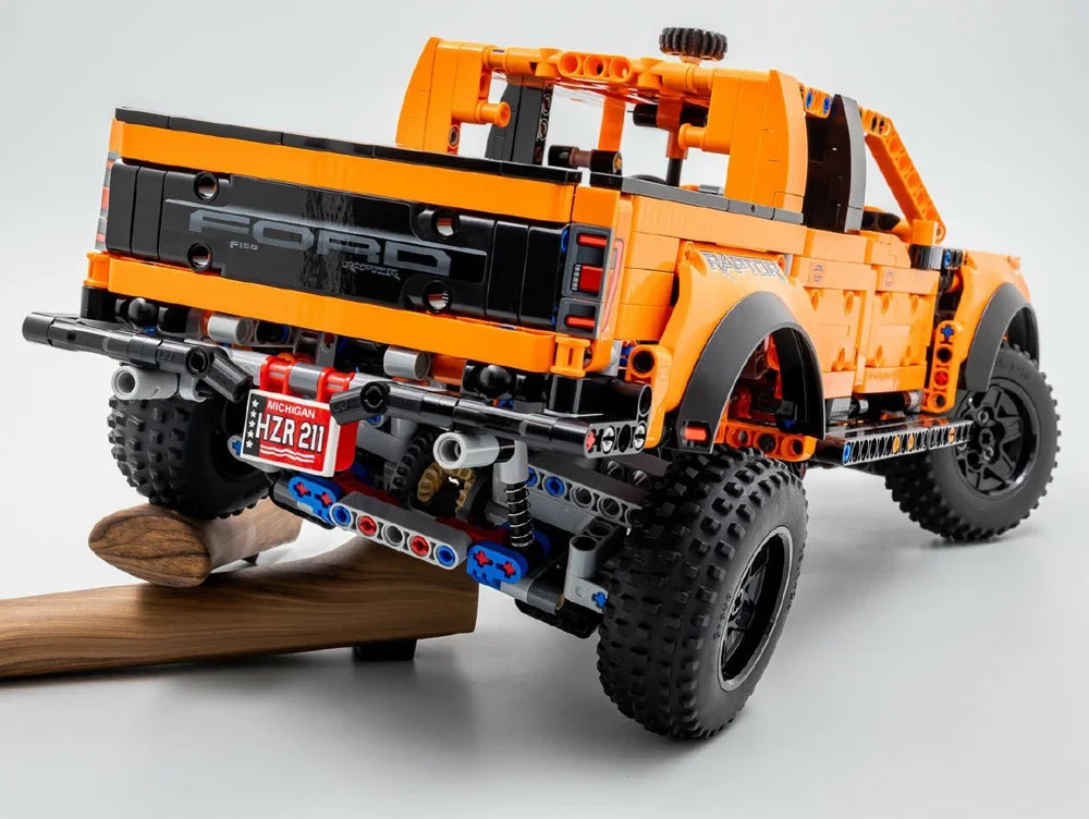 Creative Ford Raptors F-150 Truck Sports Car MOC 1379pcs Technical Racing Car Bricks Model Building Assemble Kit Adults Gift