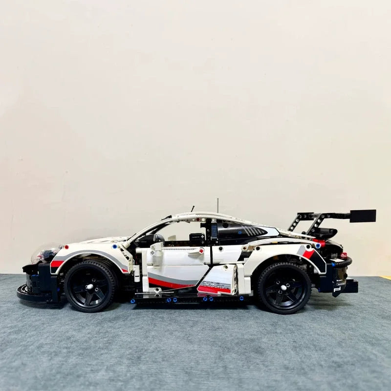 New 1580PCS Remote Control Car Building Set 1:10 Technical Sport Racing Car Building with Motor and Led Light Kit Toy Adult Gift